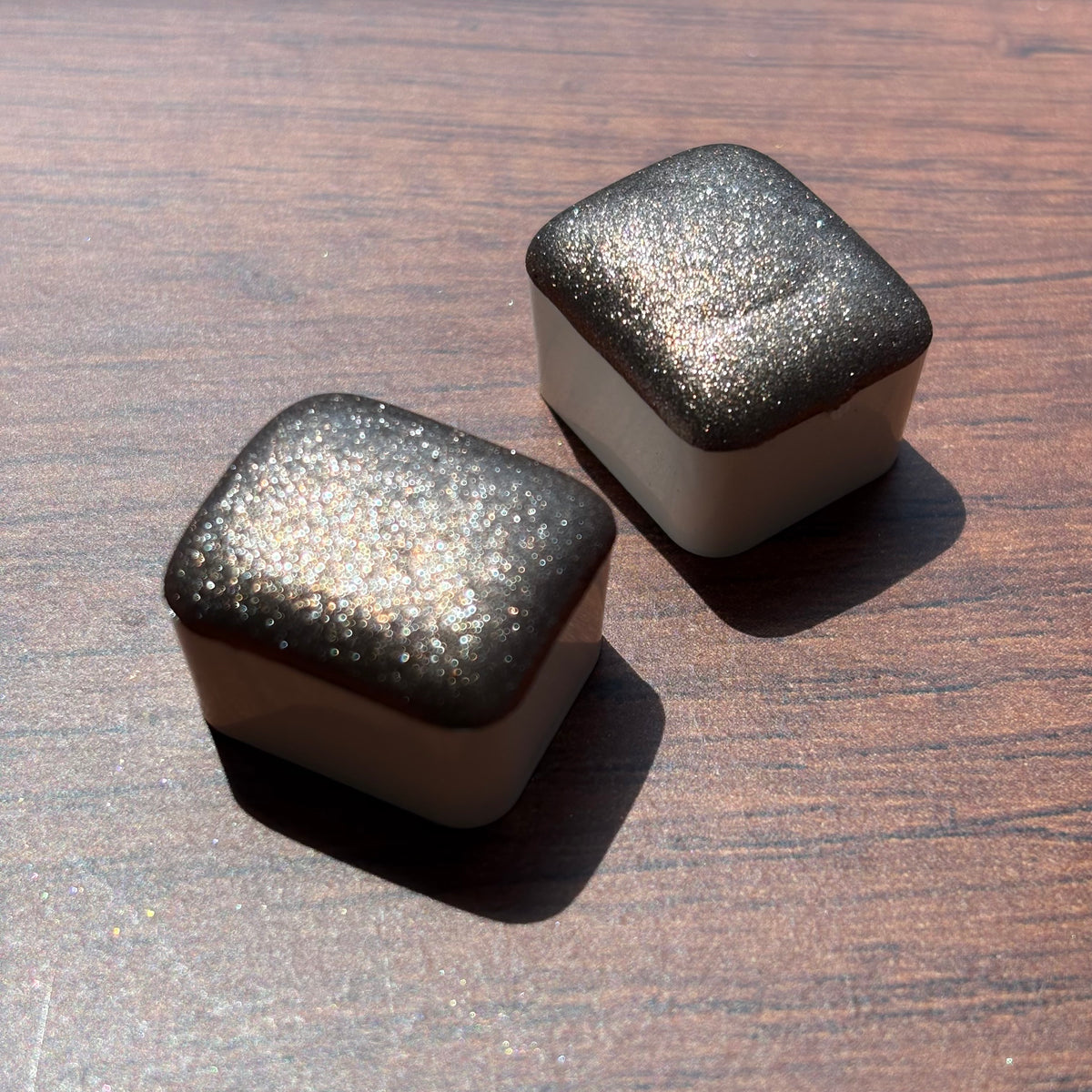 Mocha half pan chrome shimmer watercolor